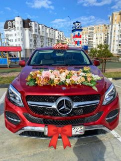 Аренда автомобиля для свадеб, встреч и фотосессий  Армавир