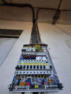 Электромонтажные работы, электрик, сборка нку  Армавир