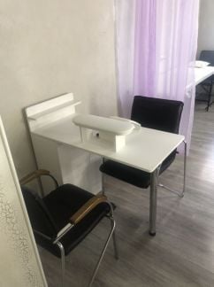 Место для мастера маникюра  Армавир