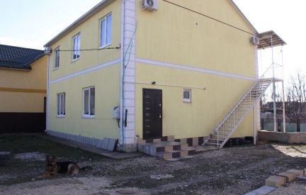 Сдам дом посуточно  Армавир