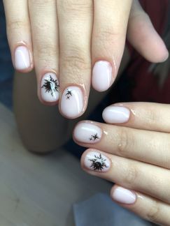 Мастер маникюра  Армавир