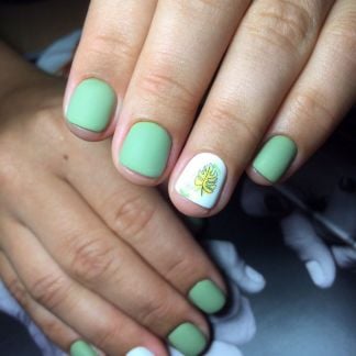 Маникюр / Мастер маникюра  Армавир