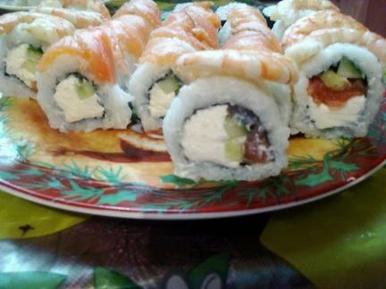 Делаю роллы на дому  Армавир