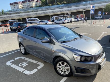 Аренда автомобили на сутки без водителя  Армавир