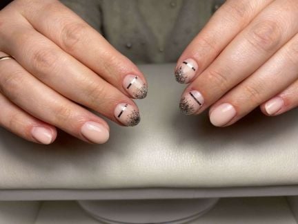 Аппаратный маникюр  Армавир