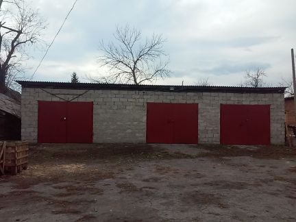 Сдам гараж, &gt, 30 м кв.  Армавир