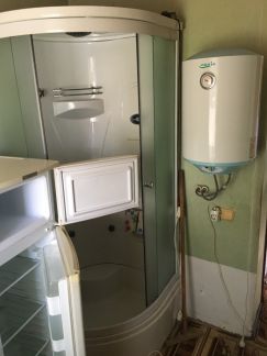 Дом 30 м кв. на участке 2 сот.  Армавир