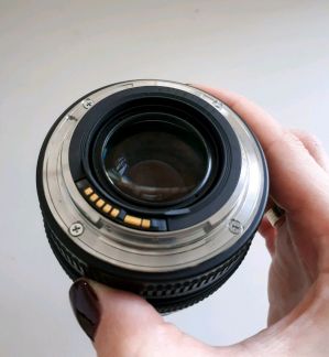 Объектив Canon EF 50mm f/1.4  - купить на сайте объявлений Армавир онлайн