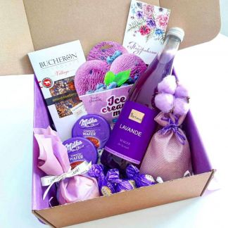 Подарок подарочный набор ящик бокс Торт киндер мил  Армавир