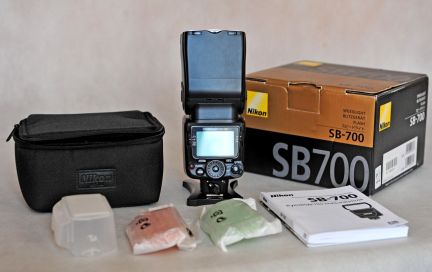 Вспышка nikon sb-700  Армавир