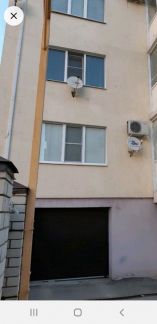 Сдам гараж, &gt, 30 м кв.  Армавир