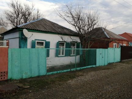 Дом 43 м кв. на участке 4 сот.  - купить на сайте объявлений Армавир онлайн