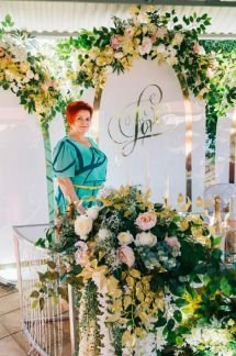 Ведущая и тамада  Армавир