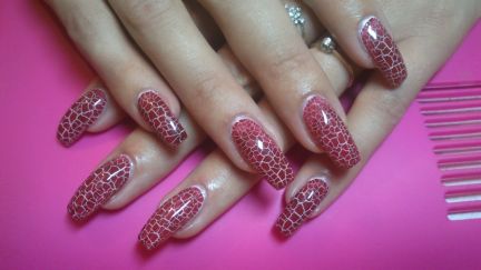 Наращивание, коррекция ногтей  Армавир