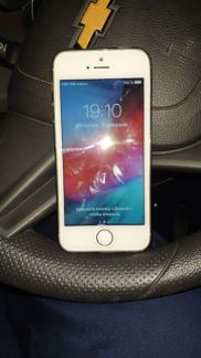 Телефон iPhone 5s 