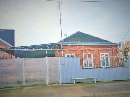 Дом 85 м? на участке 5.6 сот.  Армавир