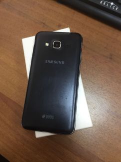 SAMSUNG J320F 