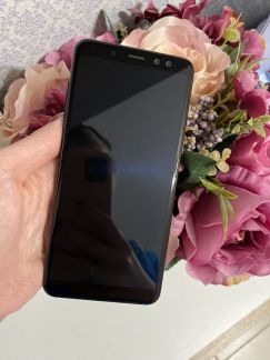 Телефон SAMSUNG Galaxy A8 2018  Армавир