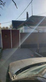 Дом 100 м кв. на участке 5 сот.  Армавир