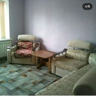 Дом 41 м кв. на участке 1 сот.  Армавир