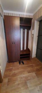 Продается 1-комнатная квартира, 33.4 м кв., 3/5 эт.  Армавир