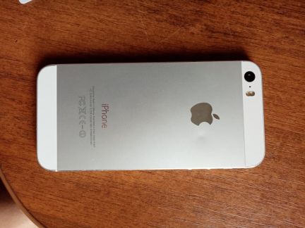 Телефон iPhone 5s 32g  - купить на сайте объявлений Армавир онлайн
