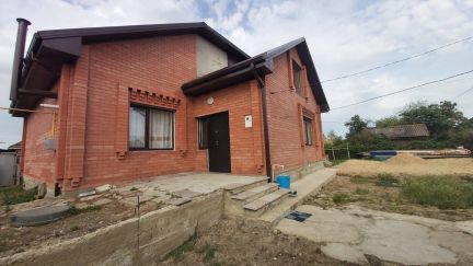 Дом 200 м кв. на участке 7.8 сот.  - купить на сайте объявлений Армавир онлайн