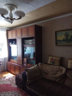 Продаю 2х комнатную квартиру, 52 м кв., 2/5 эт.  Армавир