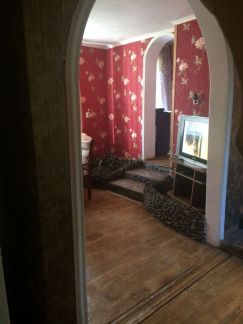 Дом 140 м кв. на участке 1 сот.  Армавир