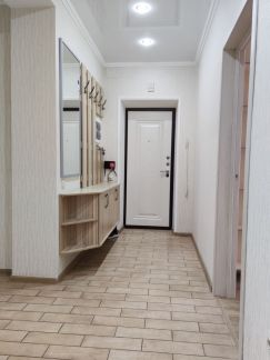 Сдам 3х-комнатную квартиру, 90 м кв., 2/5 эт.  Армавир