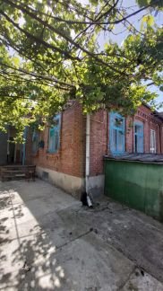Дом 53.7 м кв. на участке 3 сот.  Армавир