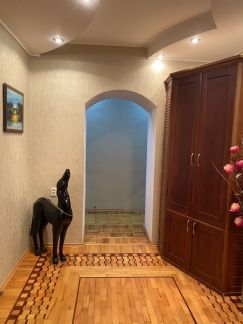 Продам 3х-комнатную квартиру, 100 м кв., 1/4 эт.  - купить на сайте объявлений Армавир онлайн