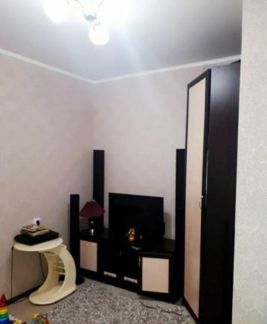 Сдаю 2х комнатную квартиру, 40 м кв., 10/10 эт.  Армавир