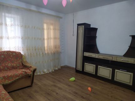 Дом 30 м кв. на участке 2 сот.  Армавир