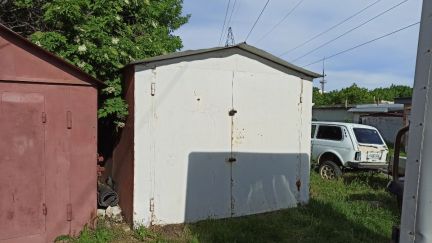 Сдам гараж, 20 м кв.  Армавир