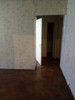 Продам 3х-комнатную квартиру, 56 м кв., 1/5 эт. 