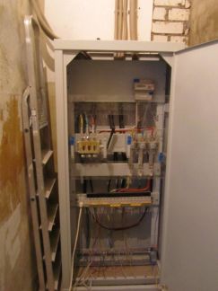 Электрик подключу свет от столба к дому  Армавир