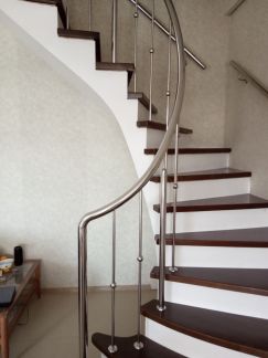 Перила и Ограждения из Нержавеющей стали  Армавир